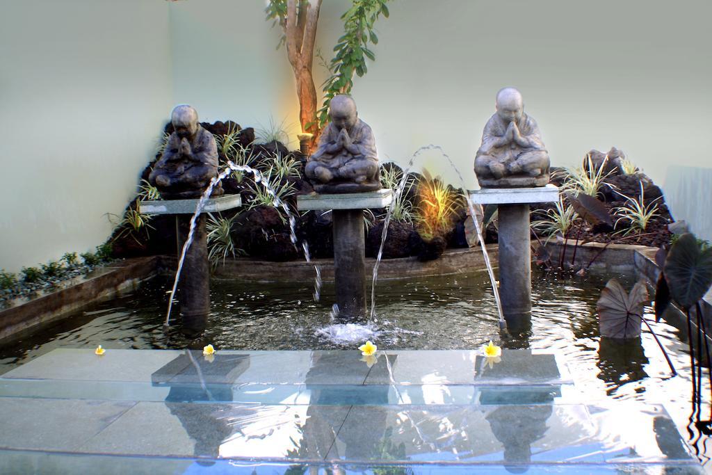 Bonsai Villas Семіньяк Номер фото